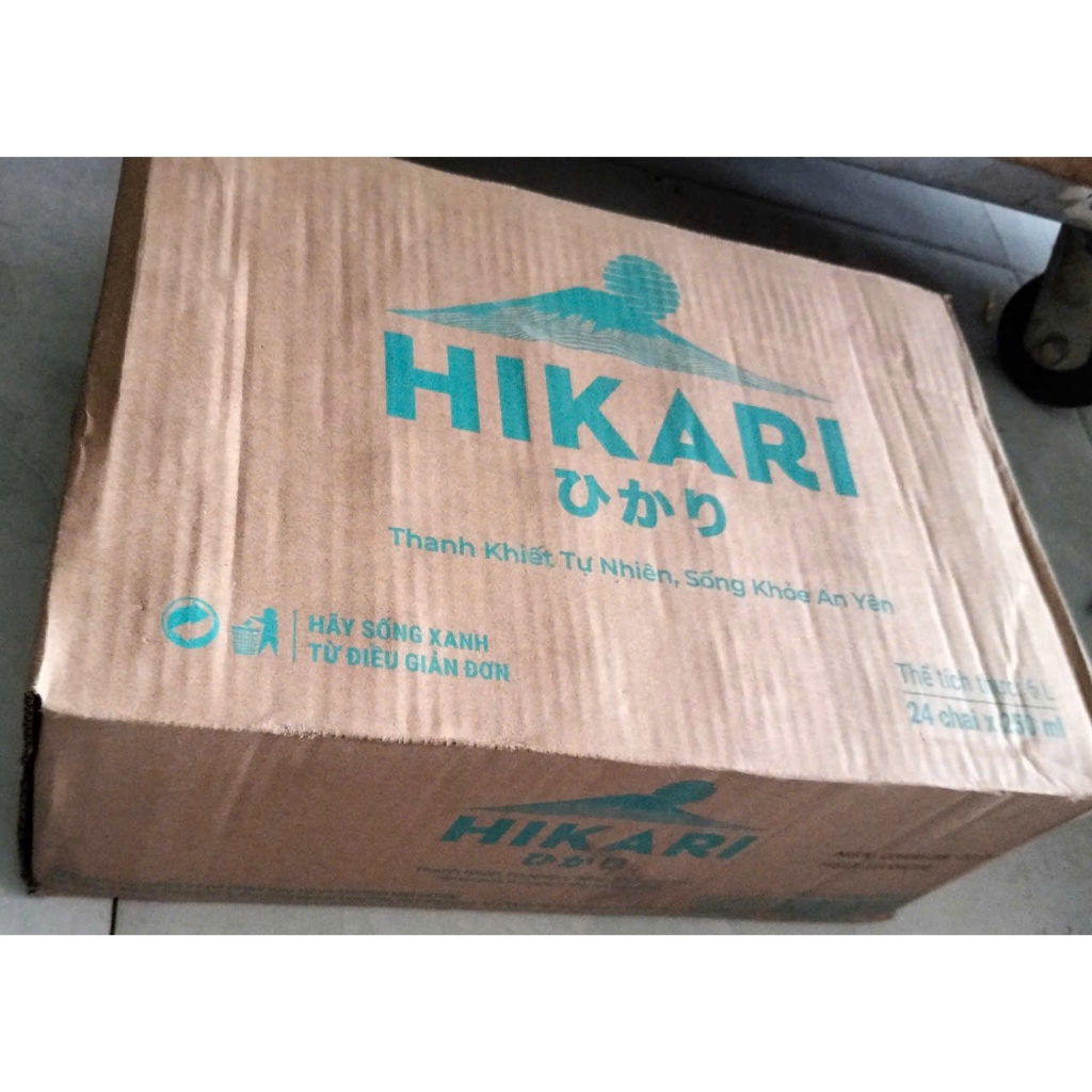 mua-nuoc-hikari-250ml-o-dau-tai-long-an